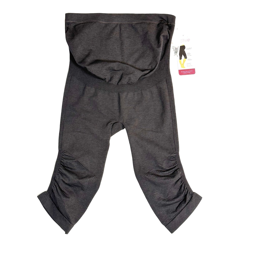 Ingrid & Isabel Maternity Seamless Active Knee Pants M Charcoal Capri Leggings